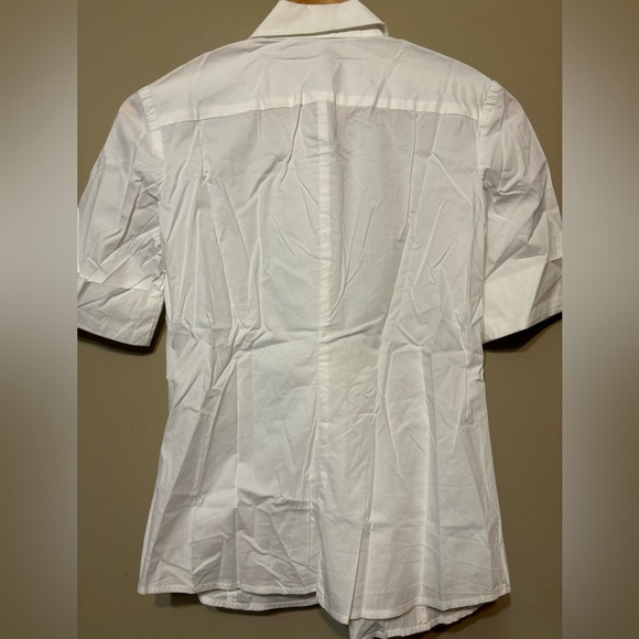 TRINA TURK Designer White Cotton Button Down with Tie Detail - Picture 7 of 11